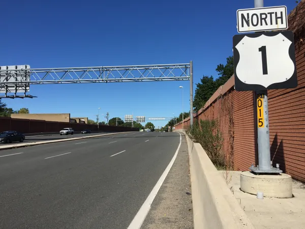 Rolling Closures on Richmond Highway and Major Paving Alerts for Sunday, February 8